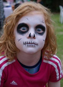 maquillage enfant fantôme maquillage enfant fantôme
