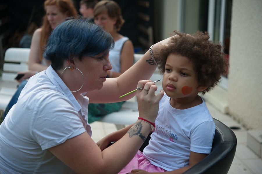 animation maquillage enfant 08 • Anniversaire enfants: Quels sont les Animations ? • Animations maquillage enfant animations maquillage enfant